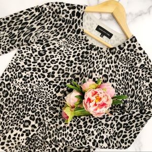Jones New York snow leopard cardigan sweater small